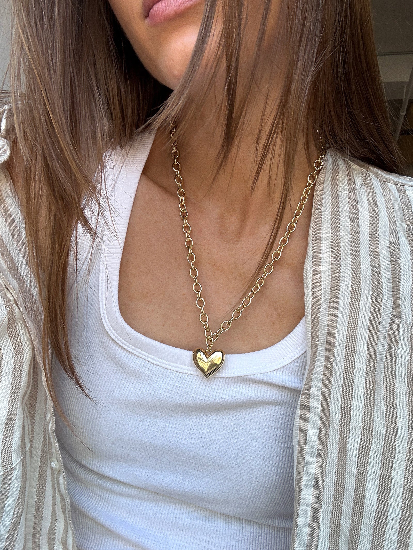 Millie Mini Bubble Heart Necklace - Gold - Image 2