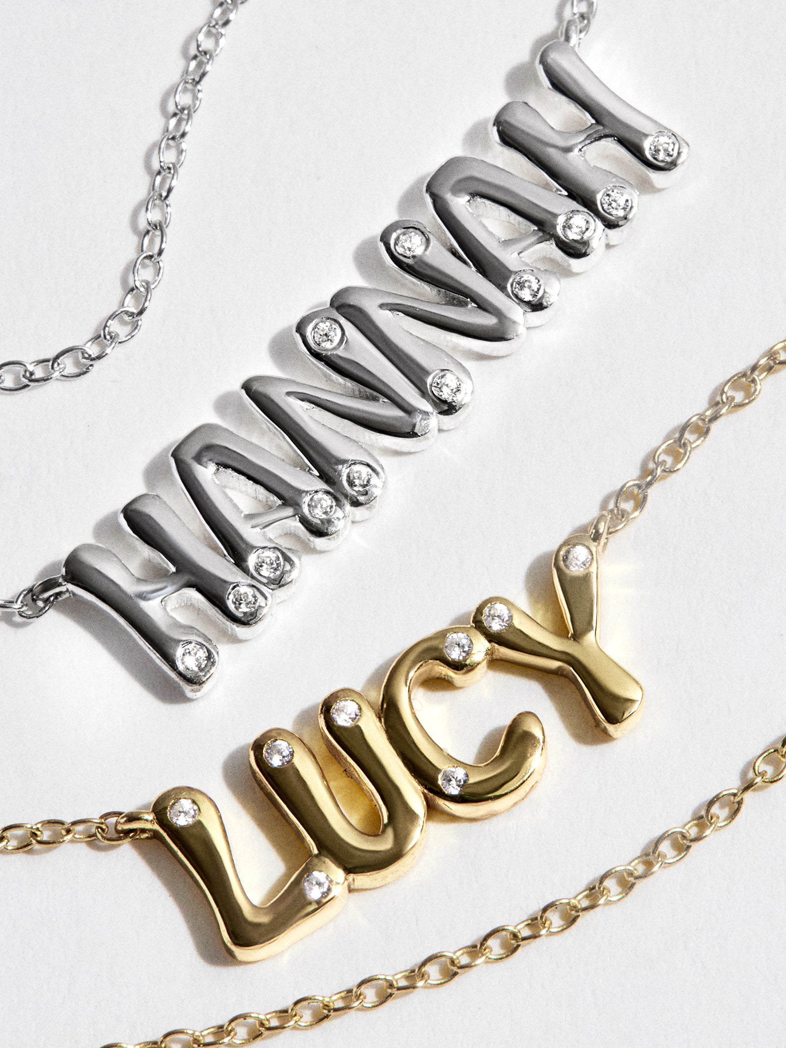 18K Gold Custom Nameplate Necklace - Bubble - Image 8